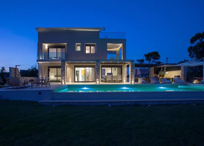 Aquamarina Villa